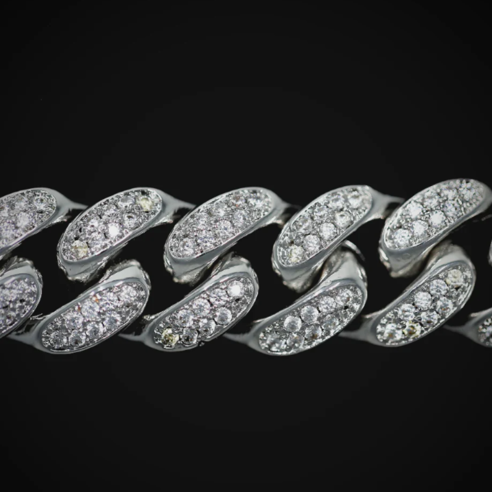 Iced Cuban Chain White Gold (10mm)