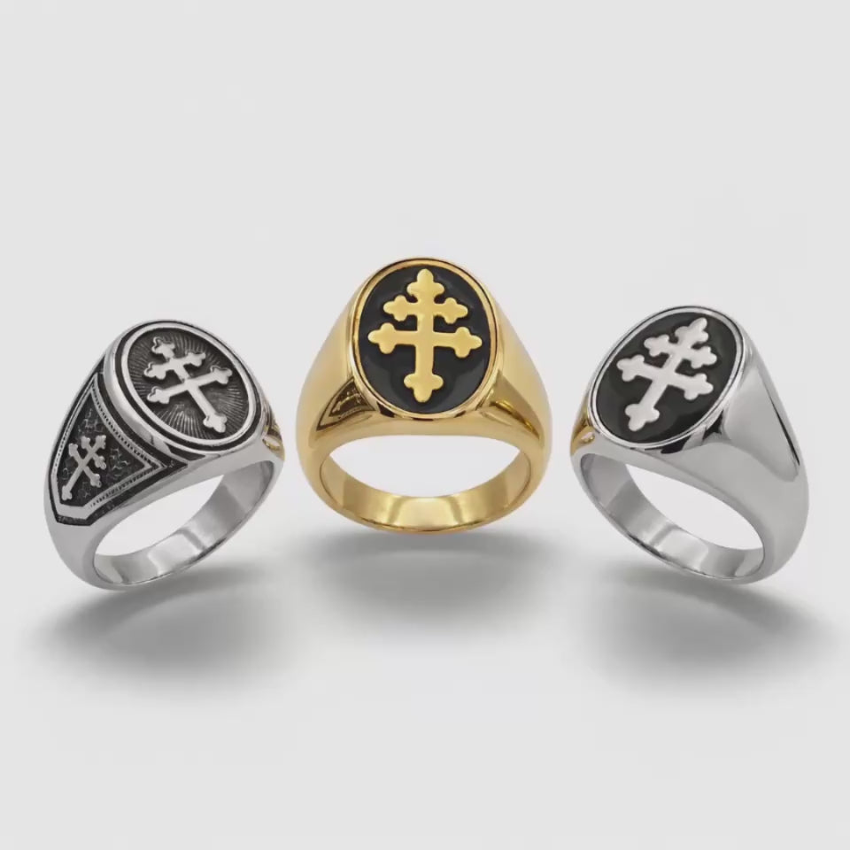 Close-up of a handcrafted HAVN signet ring